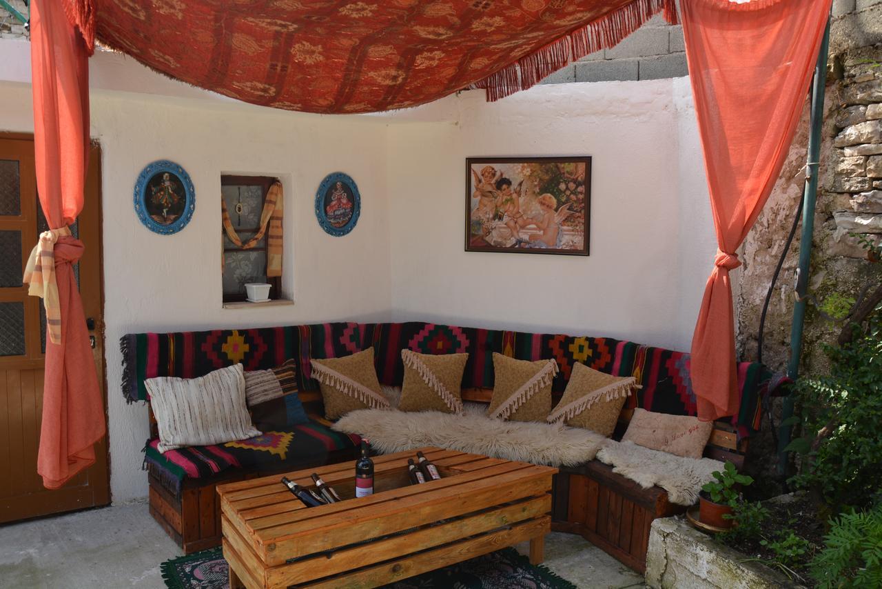 Guesthouse Mele Gjirokaster Exterior photo
