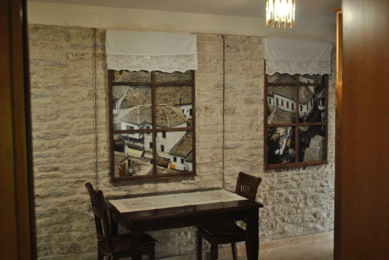 Guesthouse Mele Gjirokaster Exterior photo