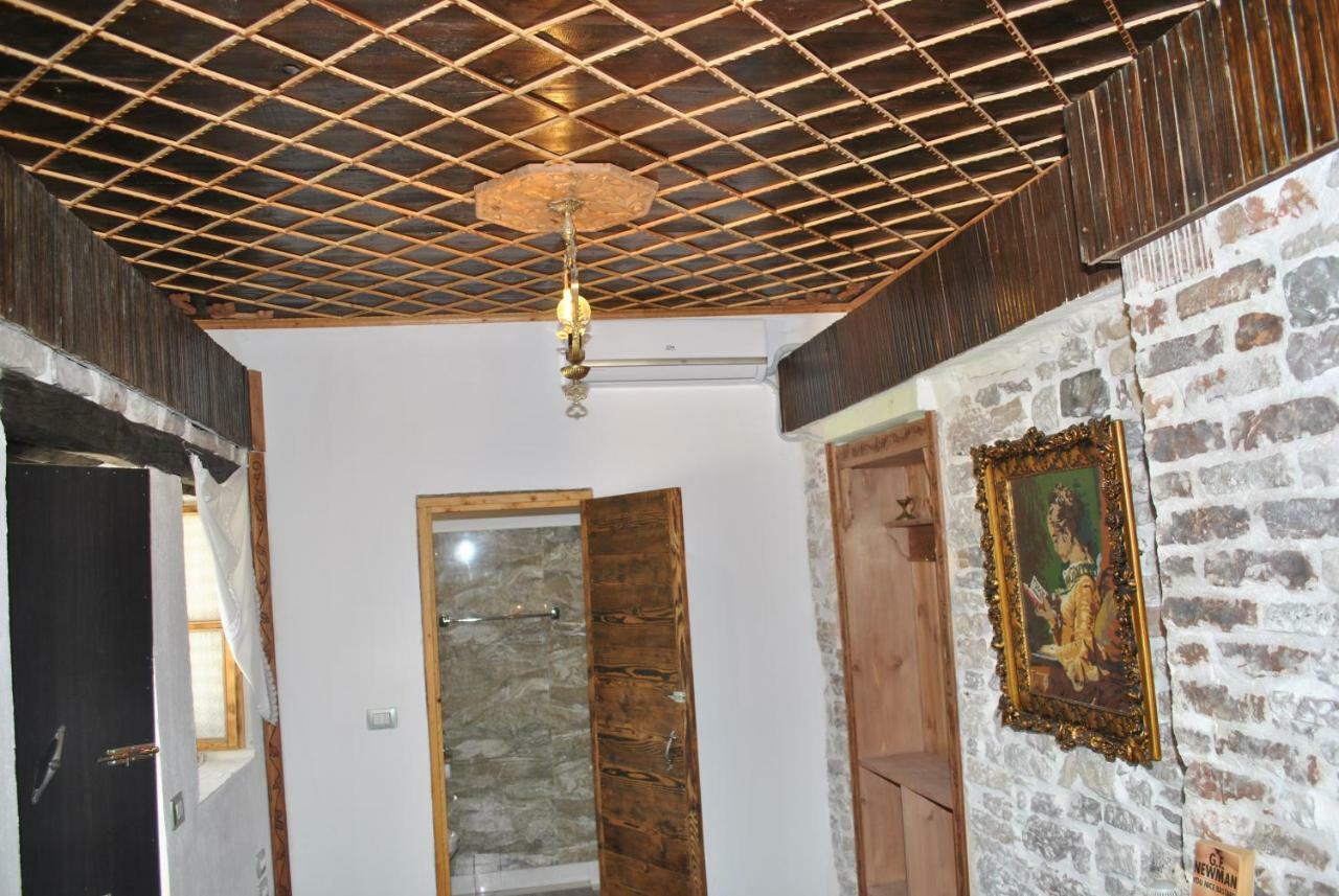 Guesthouse Mele Gjirokaster Exterior photo